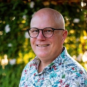 Meet your Posher, Crispin